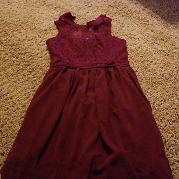 Dress - Picture 3 of 3